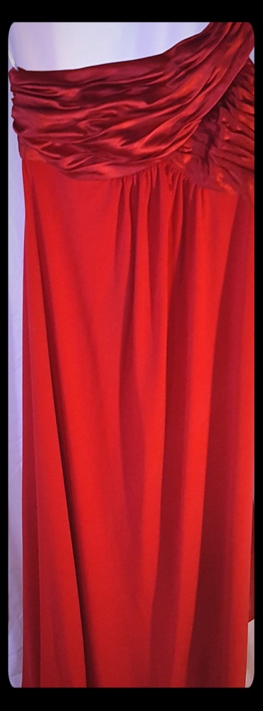 One shoulder prom wedding dress